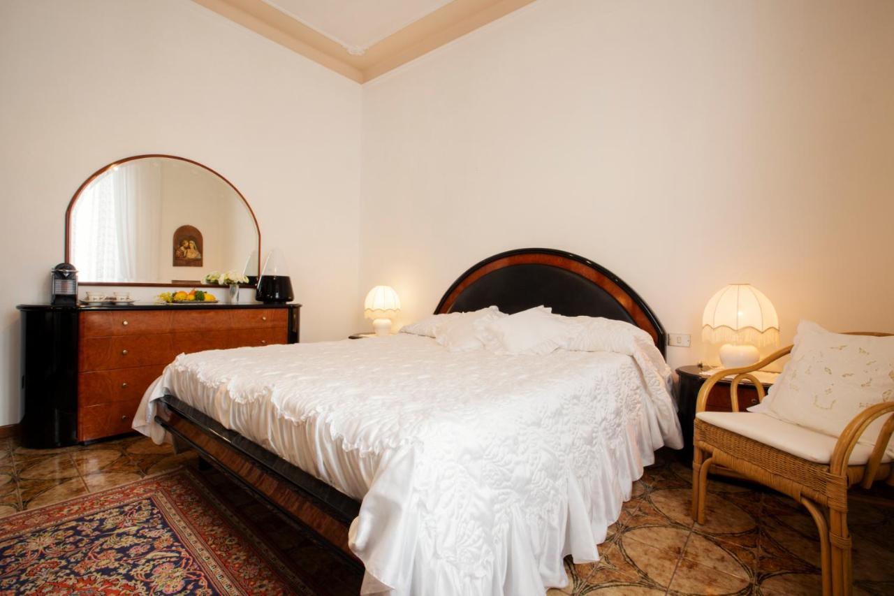 Room Cavour, Nearby Cinqueterre La Spezia Esterno foto